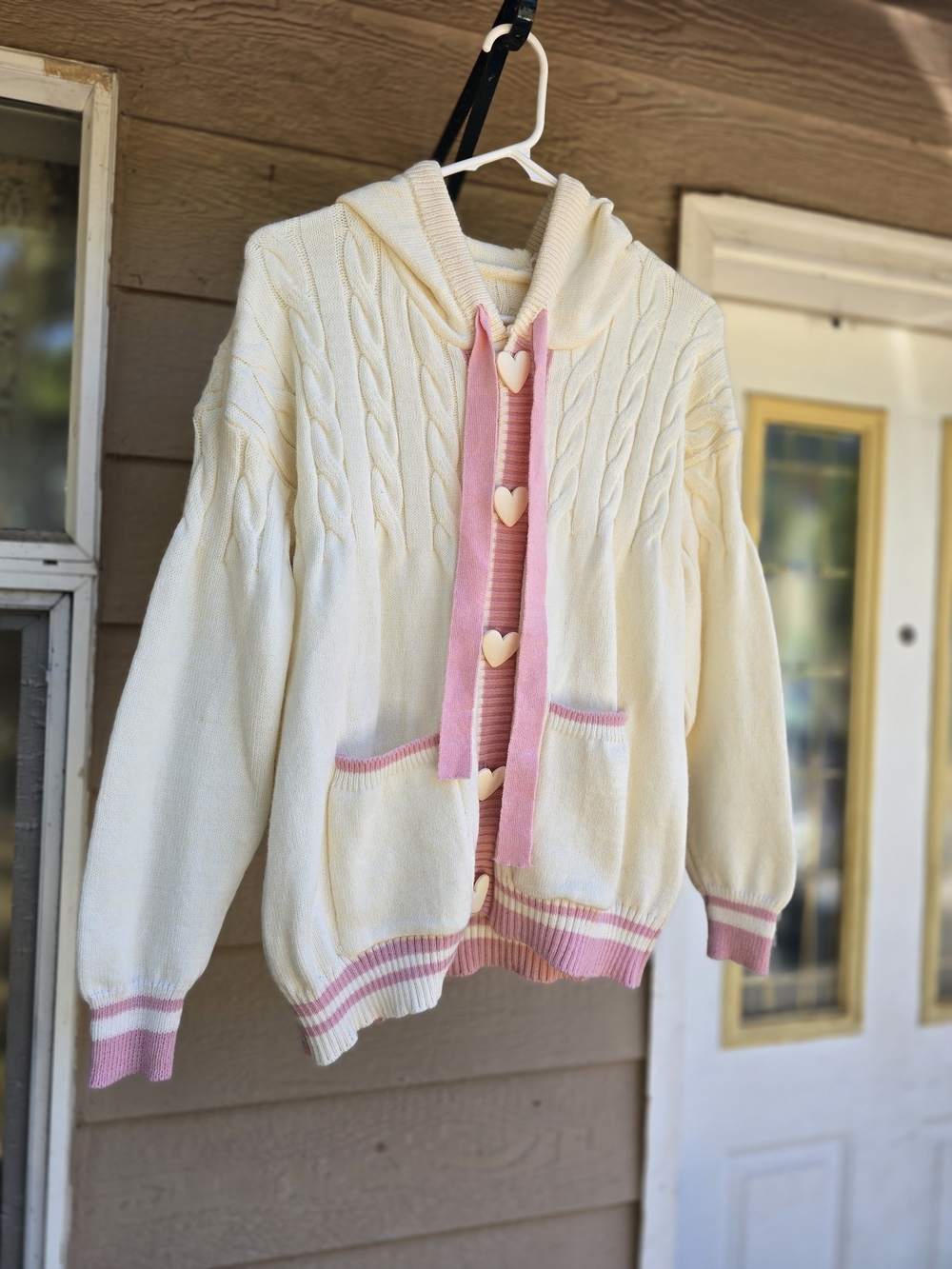 Cream & Pink Cable Knit Hoodie with Heart Buttons - Size XL - Picture 2 of 5